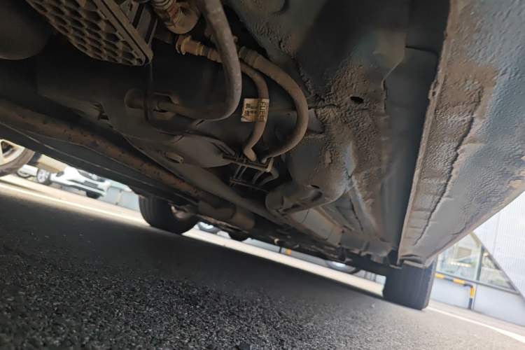 Used Chevrolet Aveo Sonic 2011 Sedan 1.4L Automatic SE Chassis Rear Right