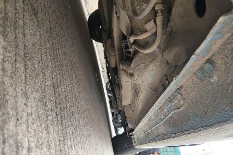 Used Chevrolet Aveo Sonic 2011 Sedan 1.4L MT SL Chassis Rear Right