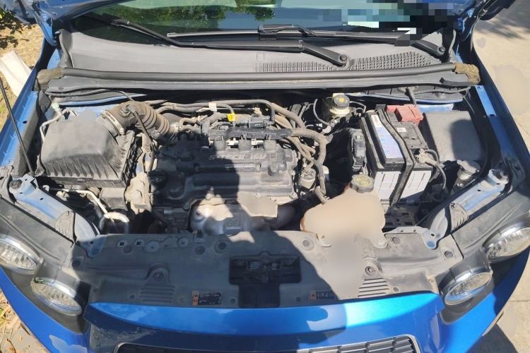 Used Chevrolet Aveo Sonic 2011 Sedan 1.4L Manual Transmission SE Engine Bay