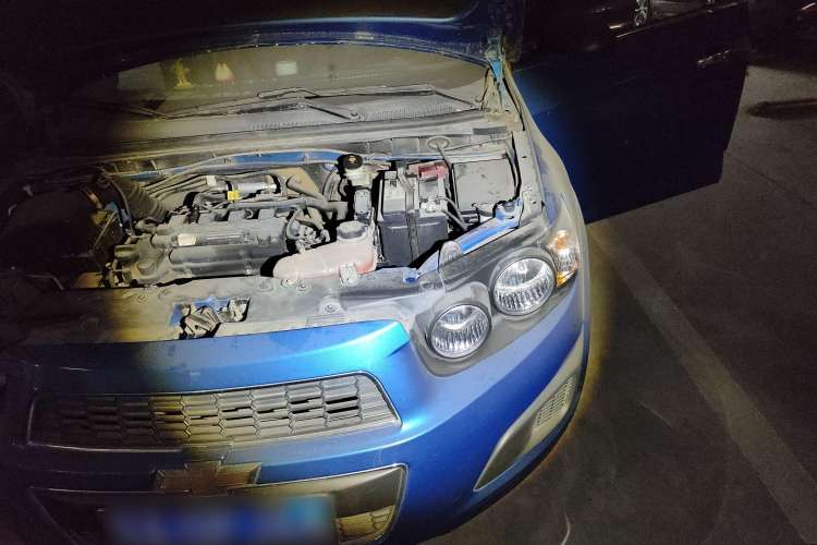 Used Chevrolet Aveo Sonic 2011 Sedan 1.4L MT SL Engine Bay Left