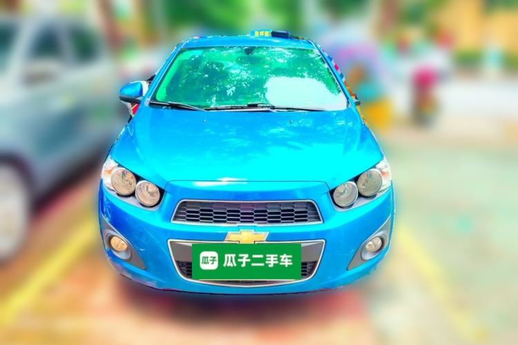 Used Chevrolet Aveo Sonic 2011 Sedan 1.4L Manual Transmission SE Front