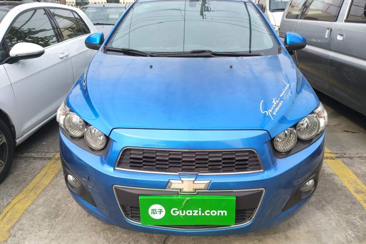 Used Chevrolet Aveo Sonic 2011 Sedan 1.4L Manual Transmission SE Front