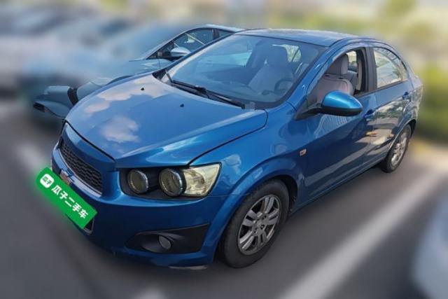 Used Chevrolet Aveo Sonic 2011 Sedan 1.4L Automatic SE