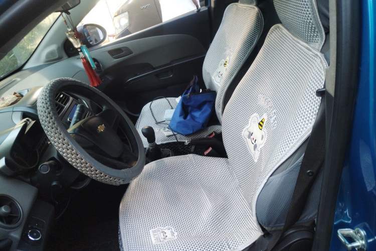 Used Chevrolet Aveo Sonic 2011 Sedan 1.4L Manual Transmission SE Left Front Seat