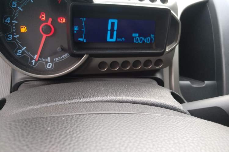 Used Chevrolet Aveo Sonic 2011 Sedan 1.4L Manual Transmission SE Odometer Close Up