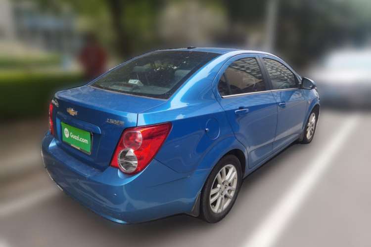 Used Chevrolet Aveo Sonic 2011 Sedan 1.6L Manual Transmission SX Rear Right 45 Deg