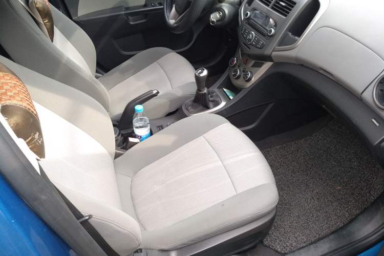 Used Chevrolet Aveo Sonic 2011 Sedan 1.4L Manual Transmission SE Right Front Seat
