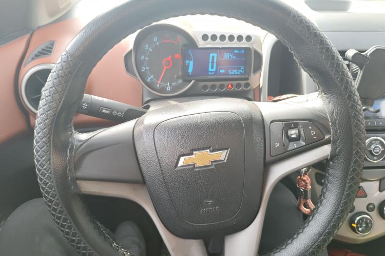 Used Chevrolet Aveo Sonic 2011 Hatchback 1.6L MT SX Steering Wheel
