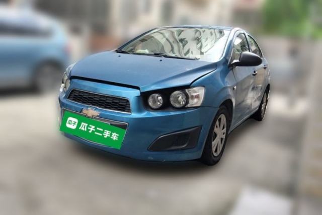 Used Chevrolet Aveo Sonic 2011 Sedan 1.4L MT SL