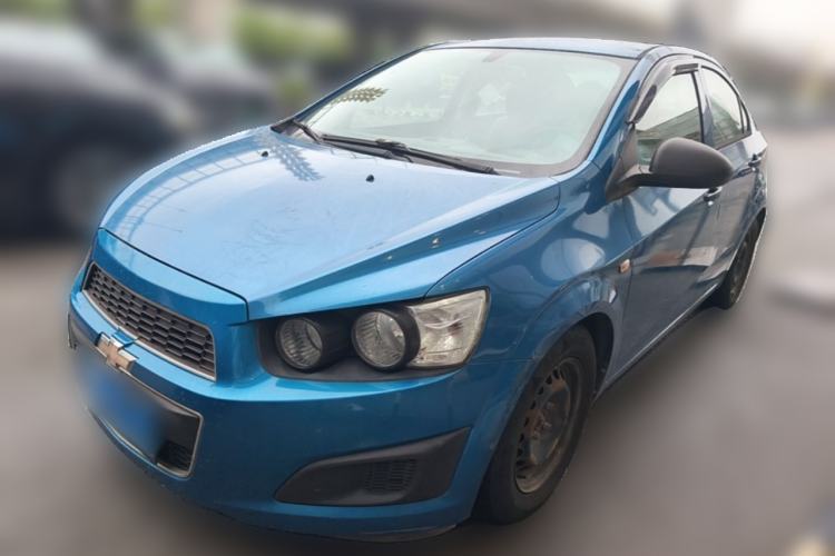 Chevrolet Aveo Sonic 2011 Sedan 1.4L MT SL с пробегом Guazi used car, China used car export, Used car for sale, Used cars, Cheapest cars for sale