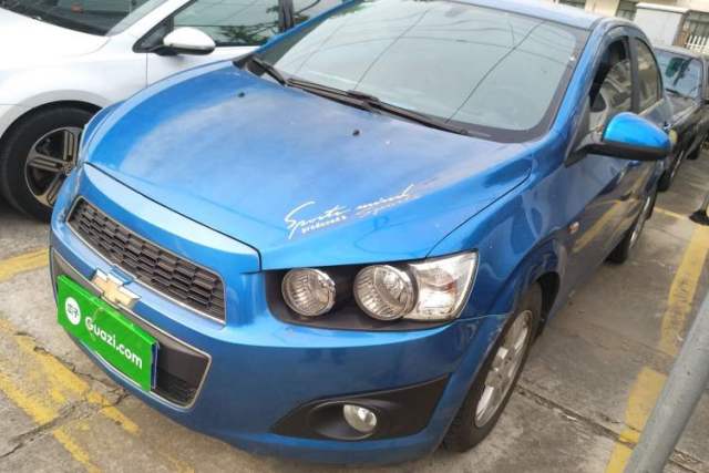 Used Chevrolet Aveo Sonic 2011 Sedan 1.4L Manual Transmission SE