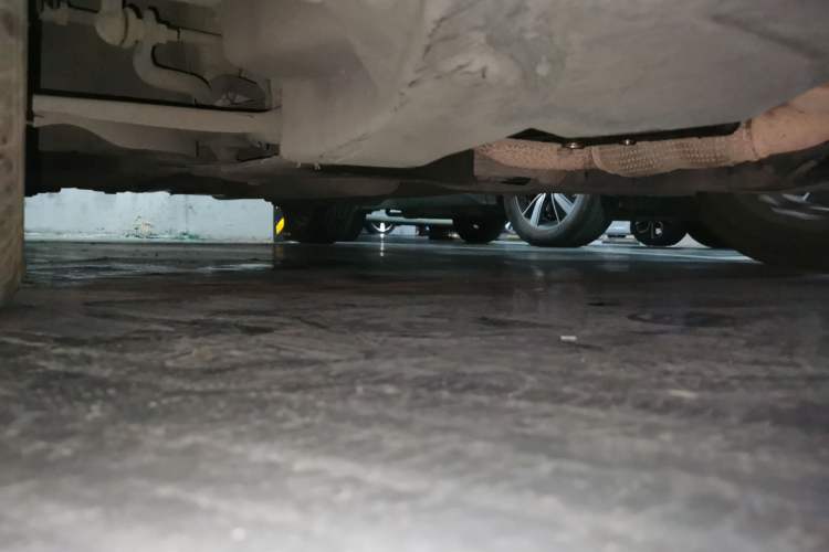 Used Chevrolet Aveo Sonic 2011 Hatchback 1.6L MT SX Chassis Front Right