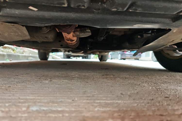 Used Chevrolet Aveo Sonic 2011 Sedan 1.4L Manual Transmission SE Chassis Front