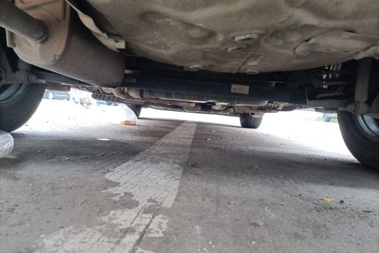 Used Chevrolet Aveo Sonic 2011 Sedan 1.4L MT SL Chassis Rear