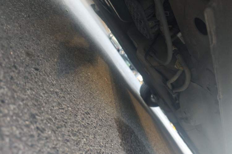 Used Chevrolet Aveo Sonic 2011 Sedan 1.4L Manual Transmission SE Chassis Rear Right