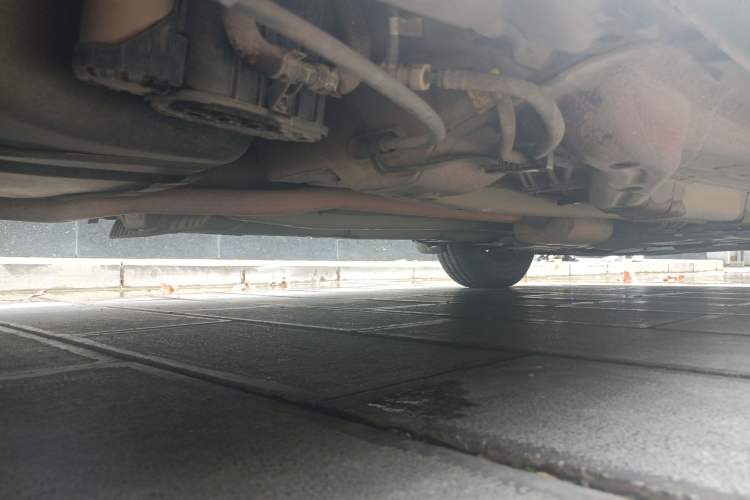 Used Chevrolet Aveo Sonic 2011 Sedan 1.4L MT SL Chassis Rear Right