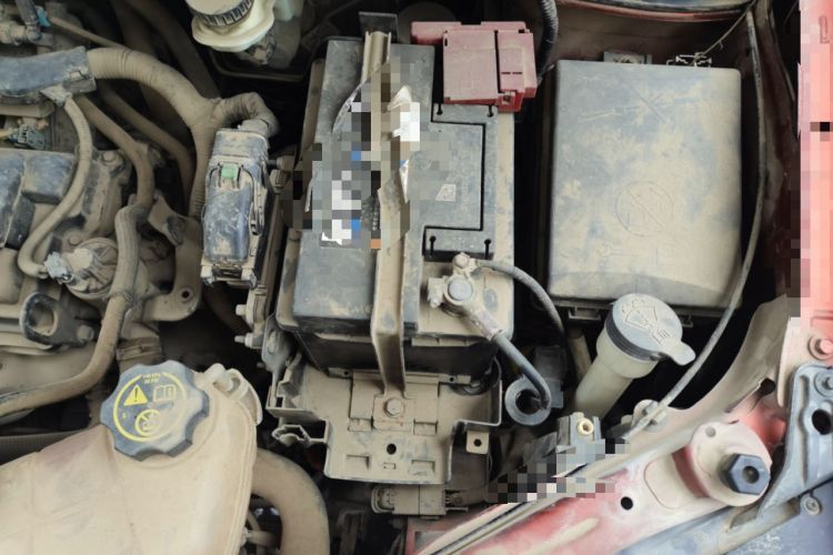 Used Chevrolet Aveo Sonic 2011 Sedan 1.4L Manual Transmission SE Engine Bay Left