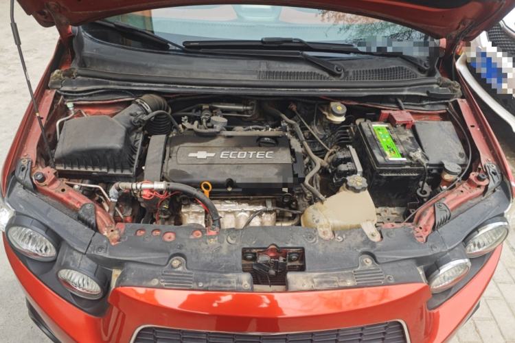 Used Chevrolet Aveo Sonic 2011 Sedan 1.6L Automatic SX Engine Bay
