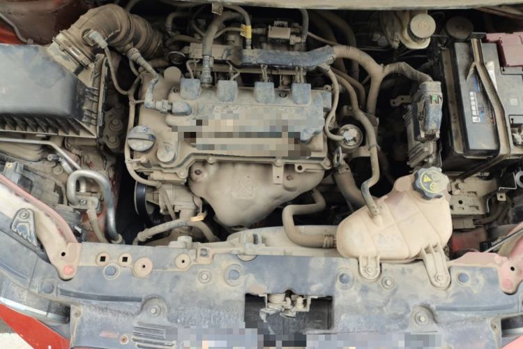 Used Chevrolet Aveo Sonic 2011 Sedan 1.4L Manual Transmission SE Engine Bay