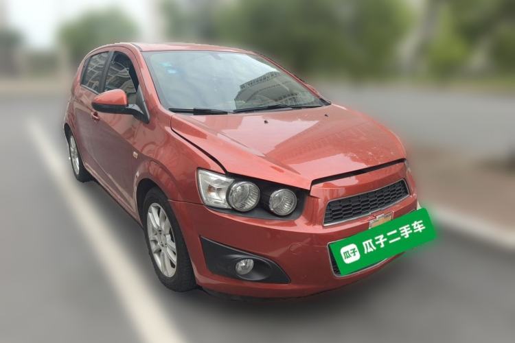 Used Chevrolet Aveo Sonic 2011 Hatchback 1.6L AT SX Front Right 45 Deg