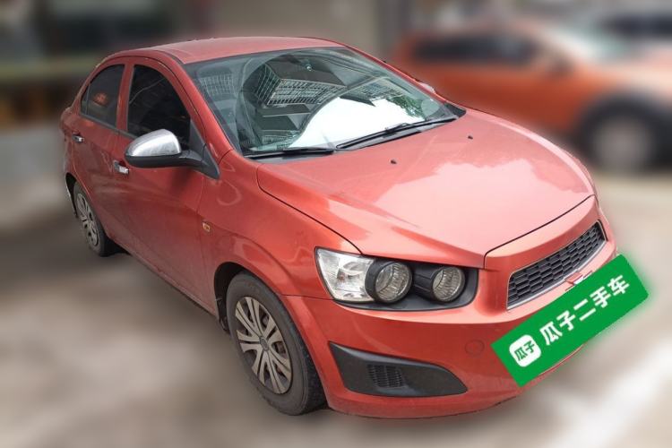 Used Chevrolet Aveo Sonic 2011 Sedan 1.4L MT SL Front Right 45 Deg