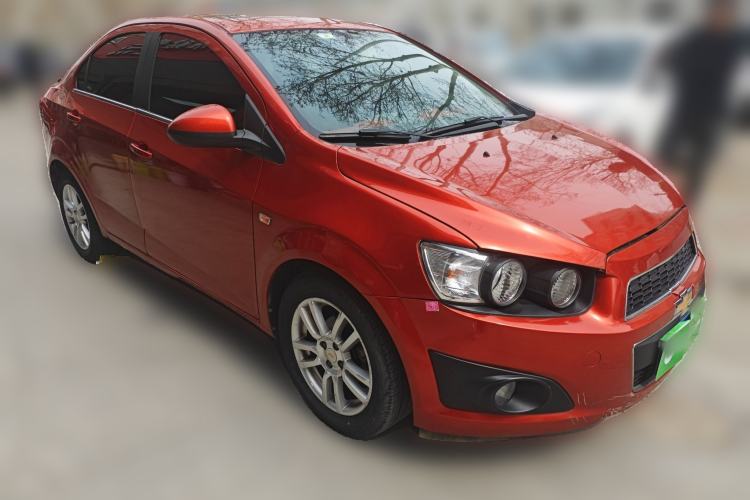 Used Chevrolet Aveo Sonic 2011 Sedan 1.6L Automatic SX Front Right 45 Deg