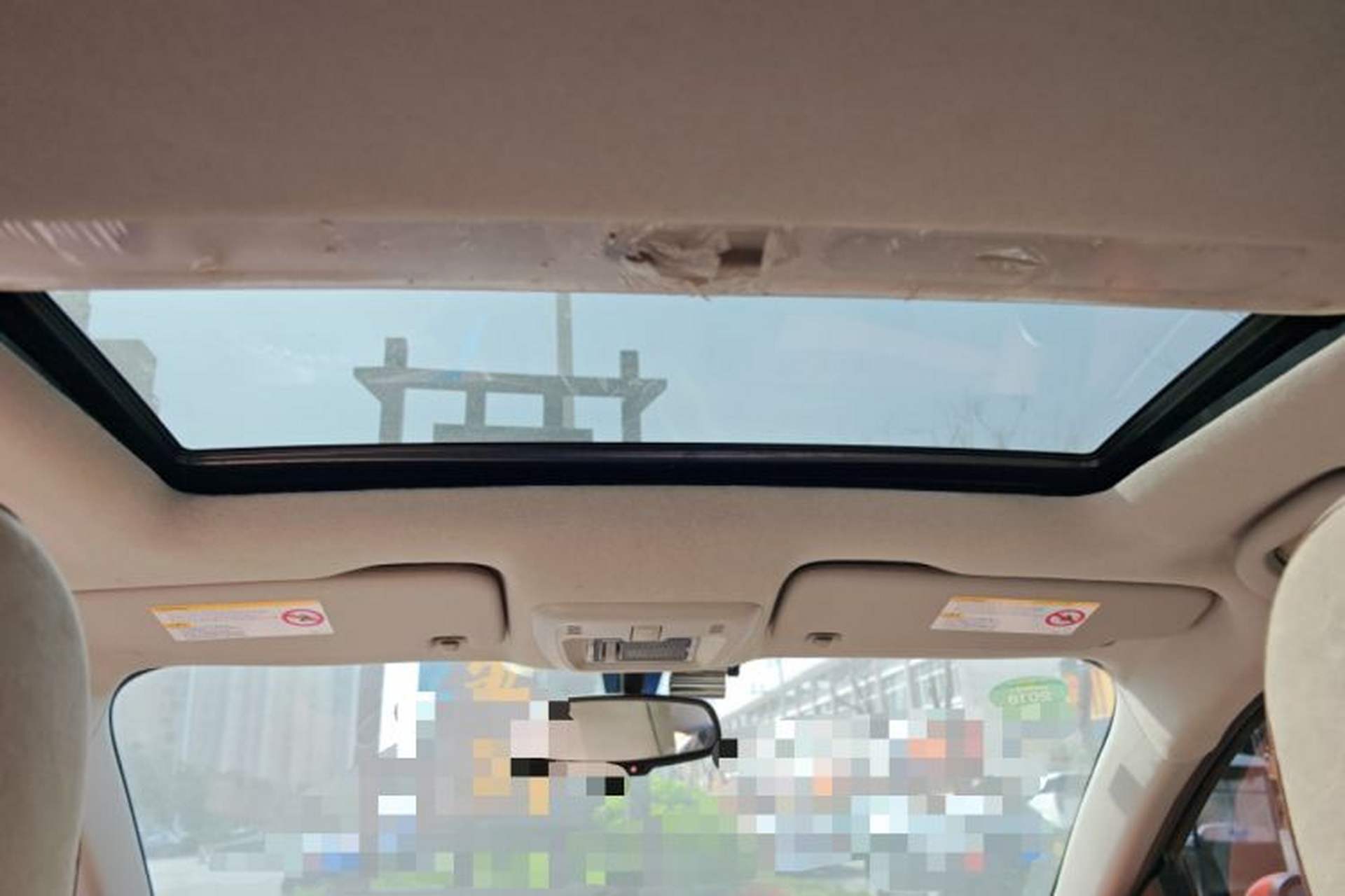 Used Chevrolet Aveo Sonic 2011 Sedan 1.4L Manual Transmission SE Headliner
