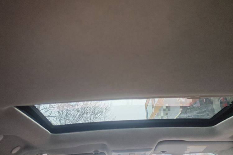 Used Chevrolet Aveo Sonic 2011 Sedan 1.6L Automatic SX Headliner