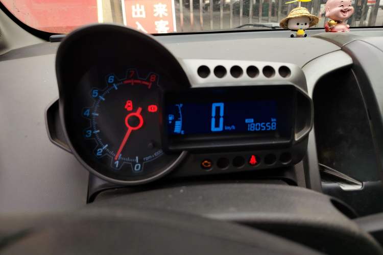 Used Chevrolet Aveo Sonic 2011 Sedan 1.4L MT SL Instrument Cluster
