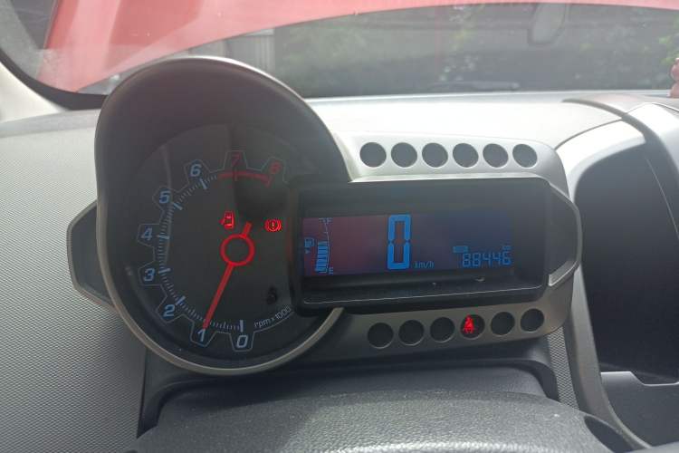 Used Chevrolet Aveo Sonic 2011 Sedan 1.4L MT SL Instrument Cluster