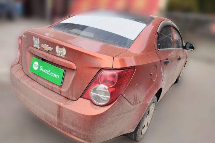 Used Chevrolet Aveo Sonic 2011 Sedan 1.4L MT SL Rear Right 45 Deg
