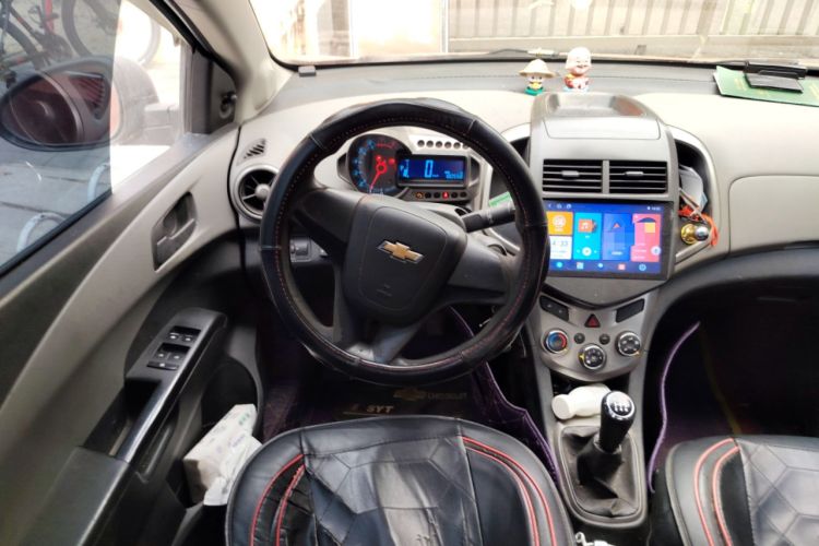 Used Chevrolet Aveo Sonic 2011 Sedan 1.4L MT SL Steering Wheel