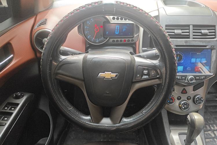Used Chevrolet Aveo Sonic 2011 Sedan 1.6L Automatic SX Steering Wheel