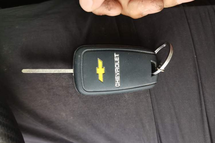 Used Chevrolet Aveo Sonic 2011 Sedan 1.4L Manual Transmission SE Vehicle Key
