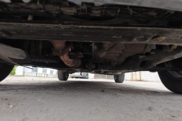 Used Chevrolet Aveo Sonic 2011 Hatchback 1.4L MT SL Chassis Front