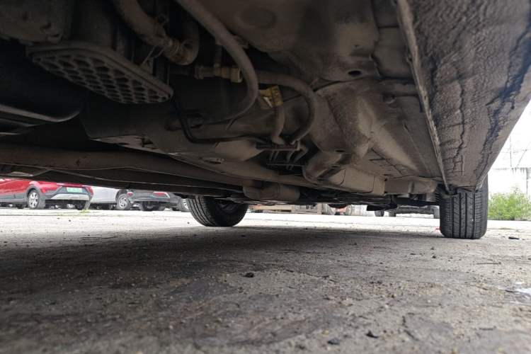 Used Chevrolet Aveo Sonic 2011 Hatchback 1.4L MT SL Chassis Rear Right
