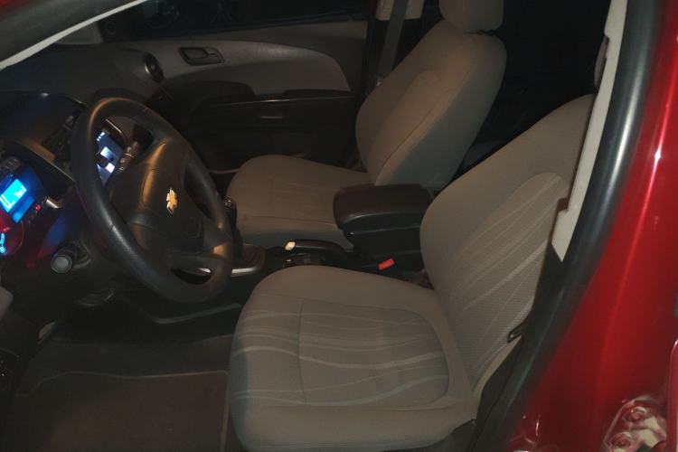 Used Chevrolet Aveo Sonic 2011 Sedan 1.4L MT SL Left Front Seat