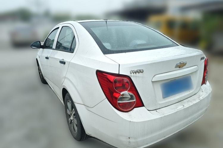 Used Chevrolet Aveo Sonic 2011 Hatchback 1.4L MT SL Rear Left 45 Deg
