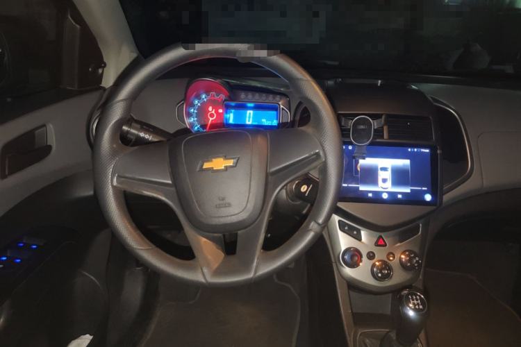 Used Chevrolet Aveo Sonic 2011 Sedan 1.4L MT SL Steering Wheel