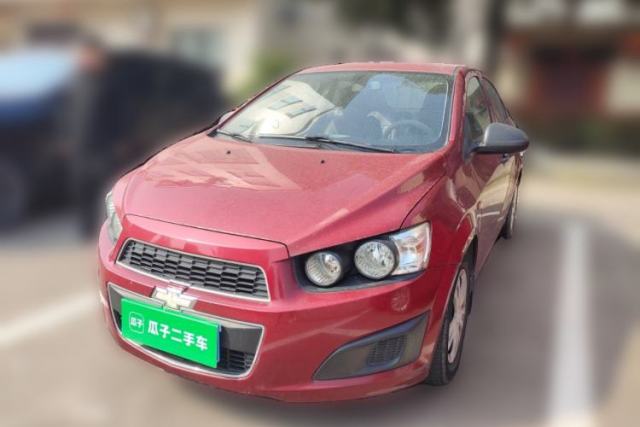 Used Chevrolet Aveo Sonic 2011 Sedan 1.4L MT SL