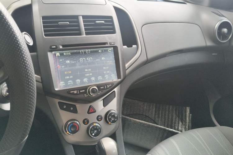 Used Chevrolet Aveo Sonic 2011 Sedan 1.4L Automatic SE Audio And AC Panel