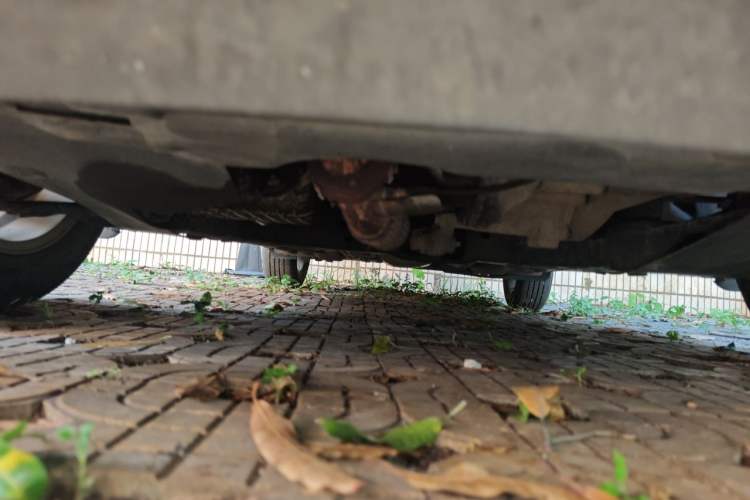 Used Chevrolet Aveo Sonic 2011 Sedan 1.4L Manual Transmission SE Chassis Front
