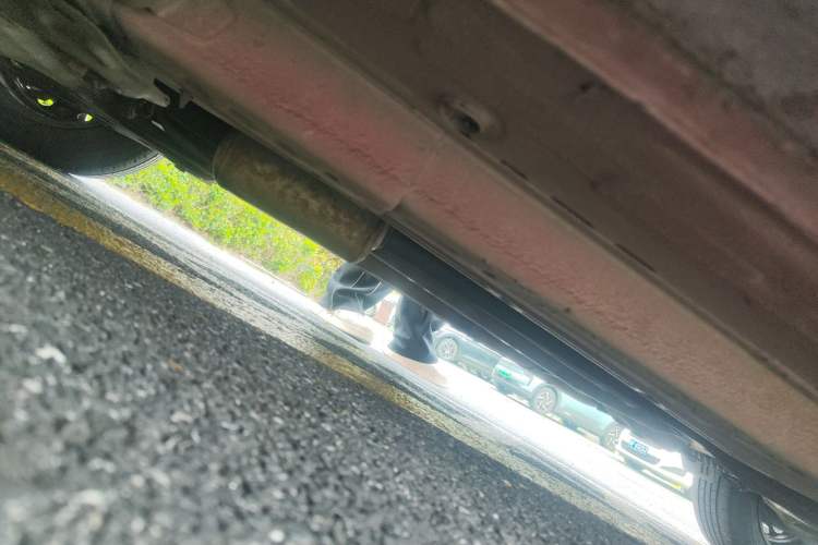 Used Chevrolet Aveo Sonic 2011 Sedan 1.4L Automatic SL Chassis Front Left