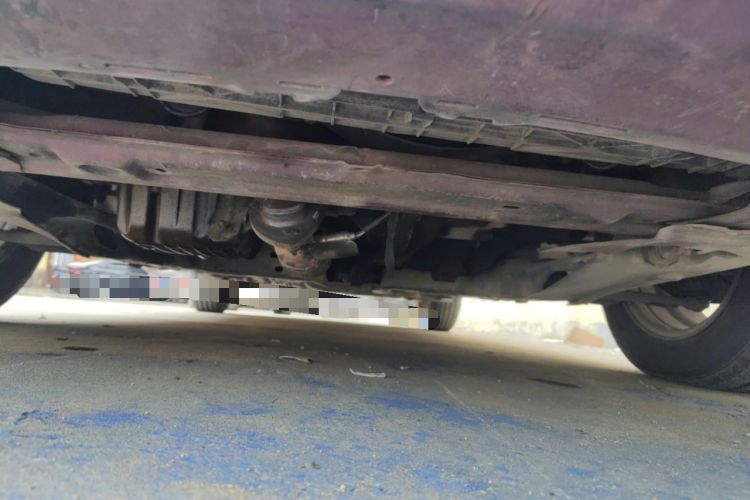 Used Chevrolet Aveo Sonic 2011 Sedan 1.4L MT SL Chassis Front