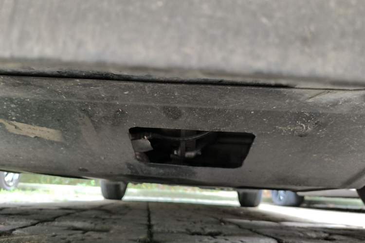 Used Chevrolet Aveo Sonic 2011 Sedan 1.4L MT SL Chassis Front