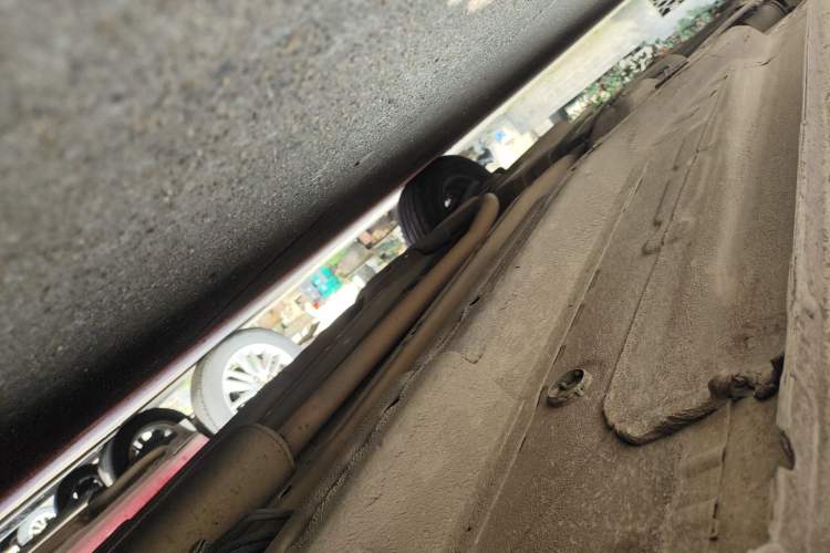 Used Chevrolet Aveo Sonic 2011 Sedan 1.4L MT SL Chassis Front Right
