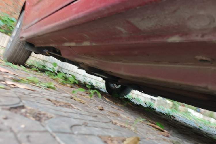 Used Chevrolet Aveo Sonic 2011 Sedan 1.4L Manual Transmission SE Chassis Front Right