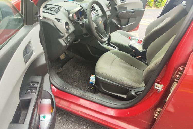 Used Chevrolet Aveo Sonic 2011 Sedan 1.4L Automatic SL Driver Seat