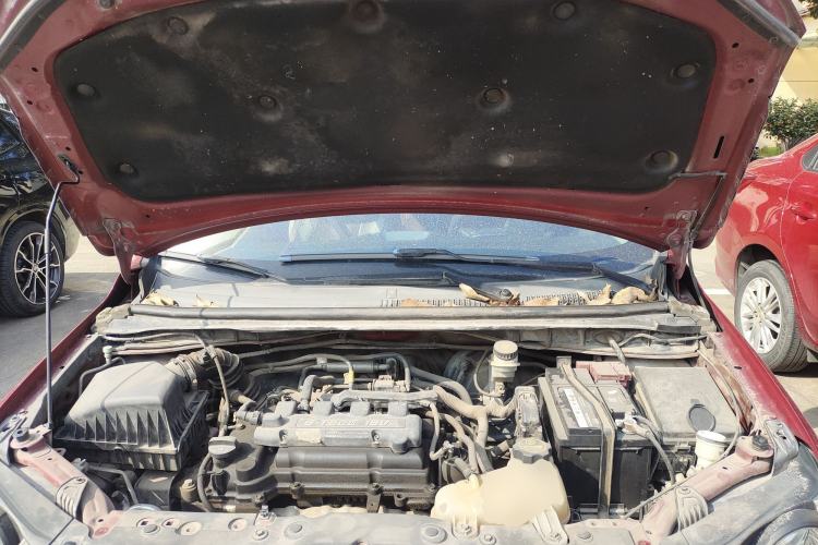 Used Chevrolet Aveo Sonic 2011 Sedan 1.4L MT SL Engine Bay