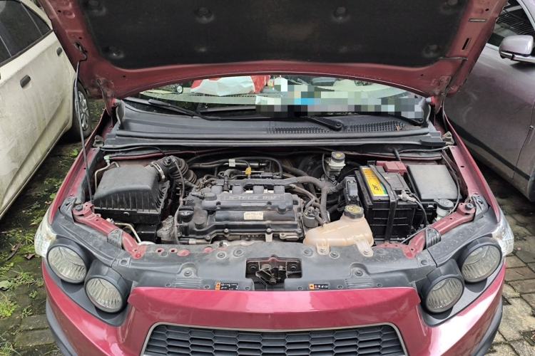 Used Chevrolet Aveo Sonic 2011 Sedan 1.4L MT SL Engine Bay
